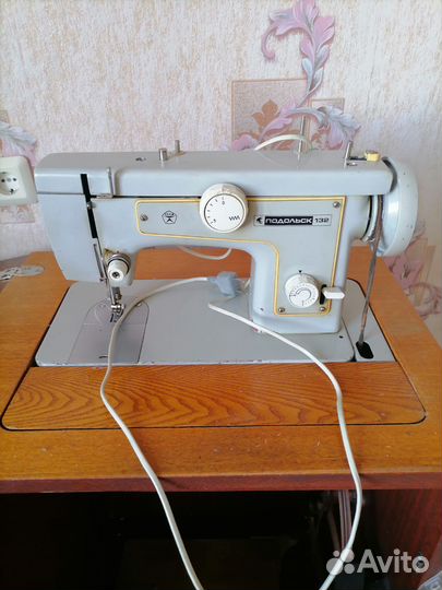 Швейная машина Подольск 132 ножная