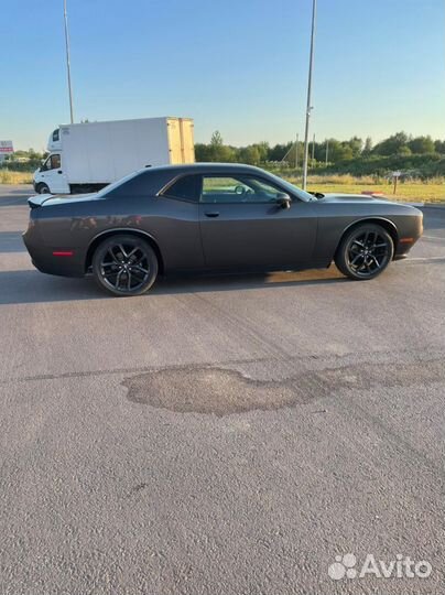 Dodge Challenger 3.6 AT, 2021, 53 000 км