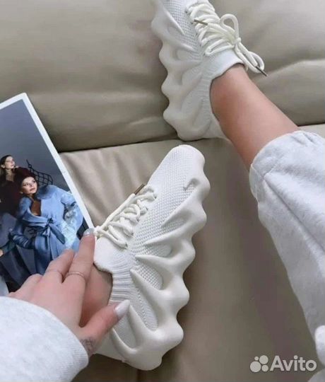 Кроссовки Adidas Yeezy boost 450