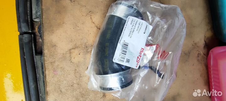 Патрубок интеркулера