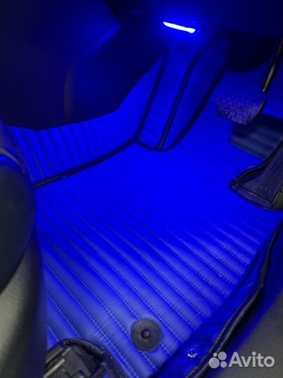 Автоковрики в салон Dodge Stealth