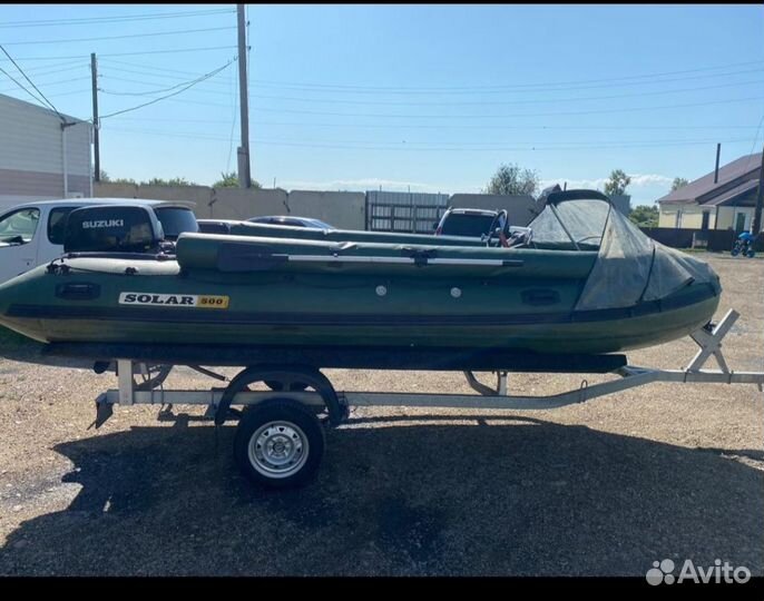 Моторная лодка