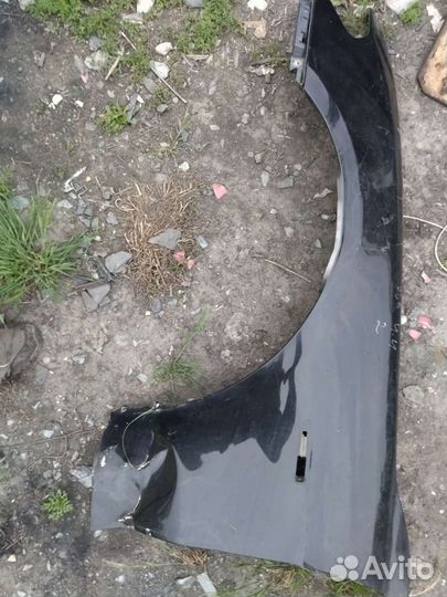 Крыло левое переднее Бмв е65