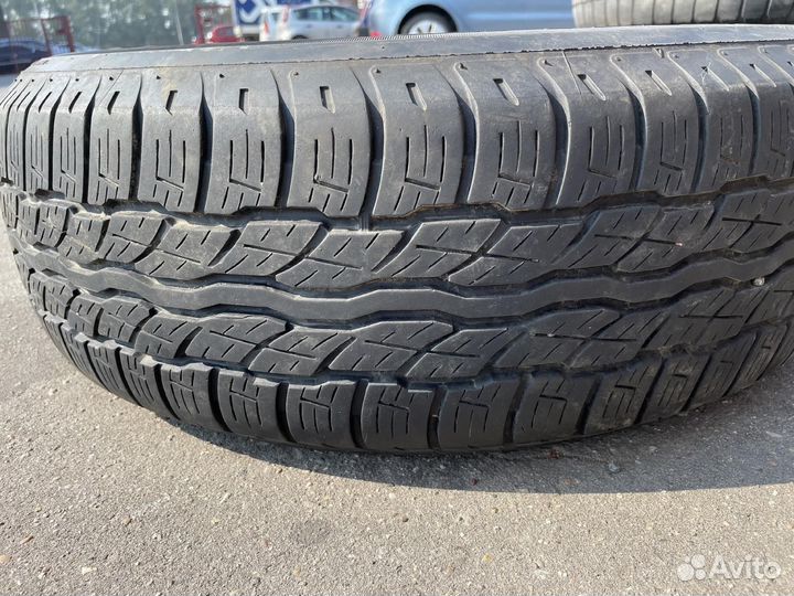 Bridgestone Dueler H/T 225/60 R17