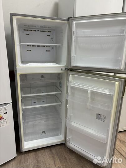 Холодильник Samsung. No frost