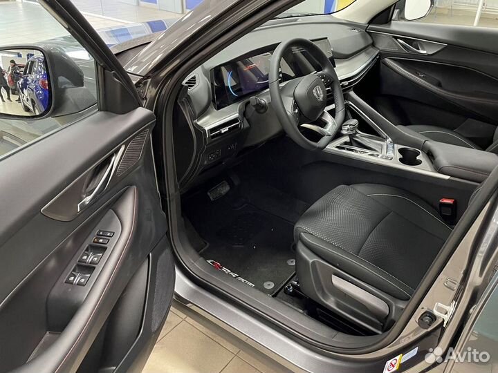 Changan CS35 Plus 1.4 AMT, 2023