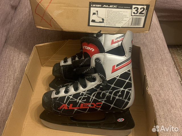 Коньки хоккейные Larsen 32 размер