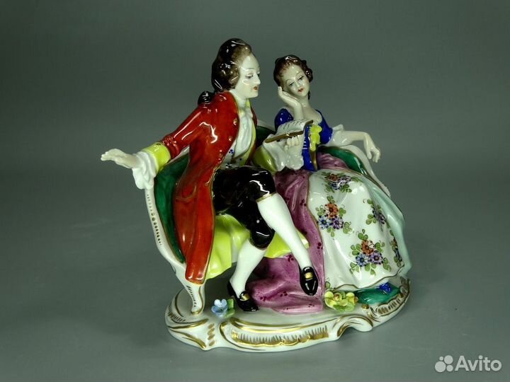Фарфоровая статуэтка volkstedt 
