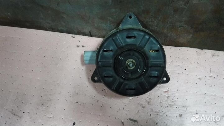 Моторчик вентилятора Toyota RAV4 (XA30) 2005-2012