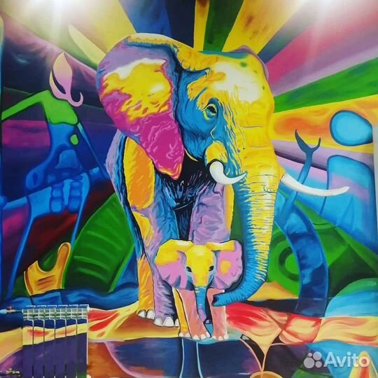 Художник, росписи стен