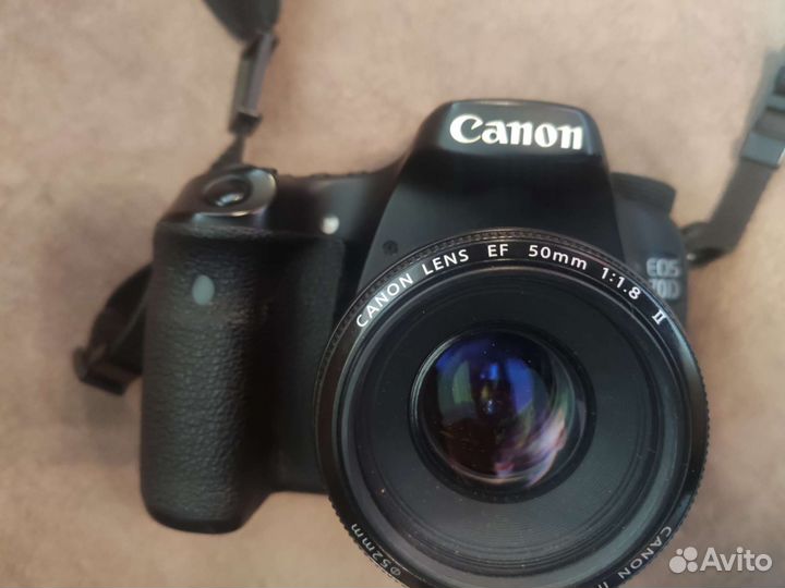 Зеркальный фотоаппарат canon EOS 70D
