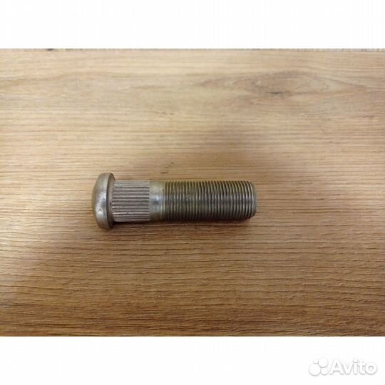 Болт колеса М18х1.5х65 газ-3302 заднего этна 3302