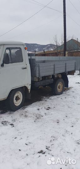 УАЗ 3303 бортовой, 2000