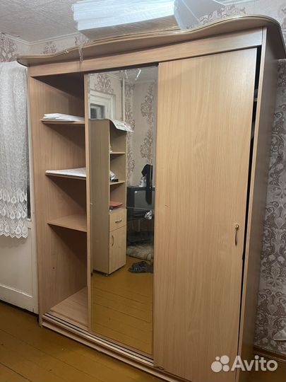 Шкаф для одежды бу