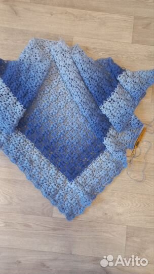 Шаль ручной работы