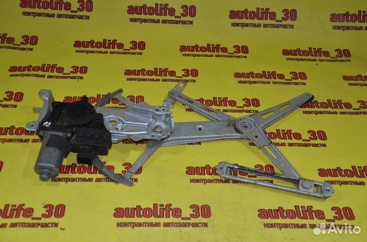 Стеклоподъемник передний Opel Zafira A