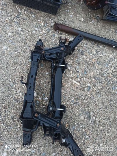 Подрамник Toyota RAV 4 Рав 4