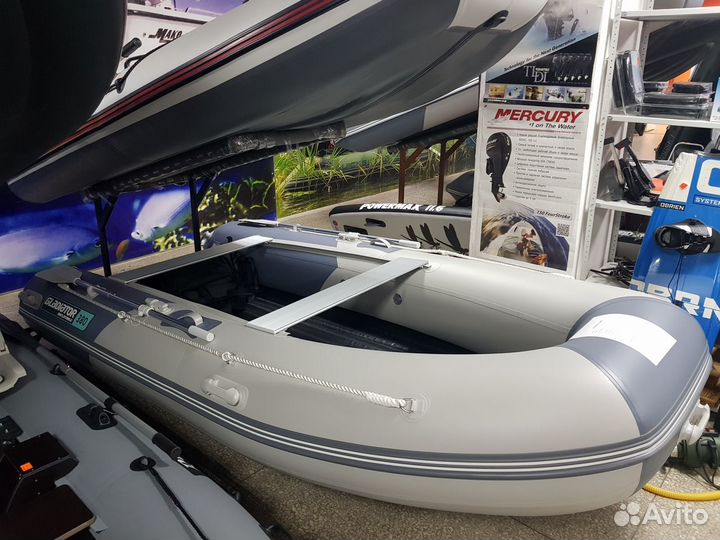 Надувная лодка Gladiator E380S нднд