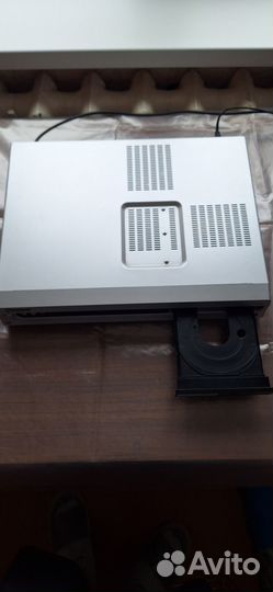 Pioneer DVD recorder model DVR-230-S