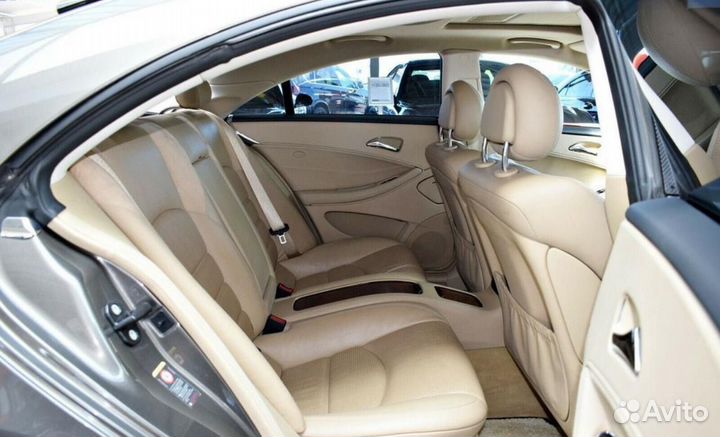 Mercedes-Benz CLS-класс AMG 6.2 AT, 2010, 65 000 км