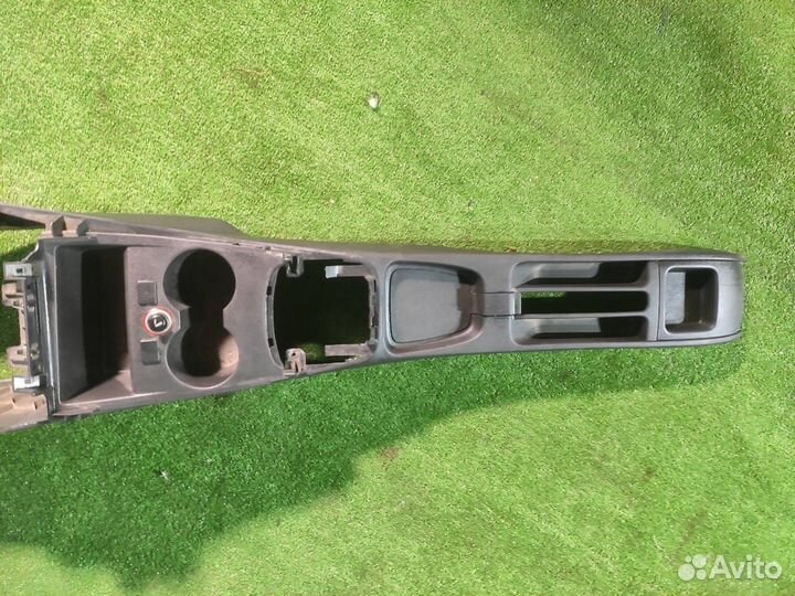 Центральная консоль Volkswagen Polo Sedan седан