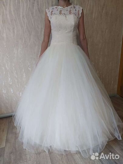 Свадебное платье 44-48