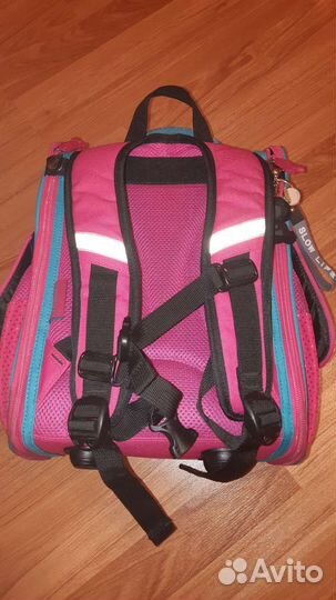 Рюкзак школьный для девочки 1 класс