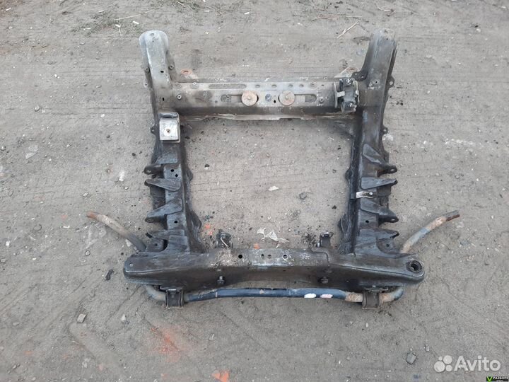 Подрамник Renault Megane Classic
