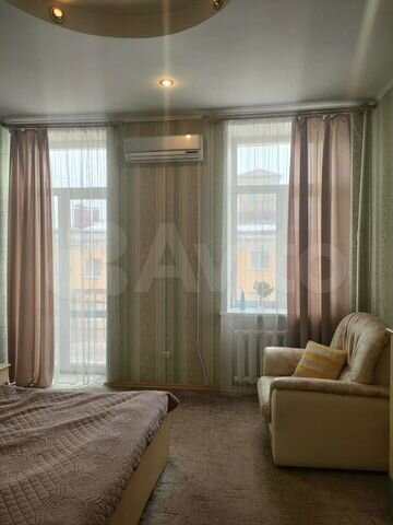 3-к. квартира, 86 м², 4/4 эт.