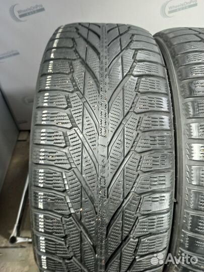 Nokian Tyres Hakkapeliitta R2 SUV 235/60 R18 107R
