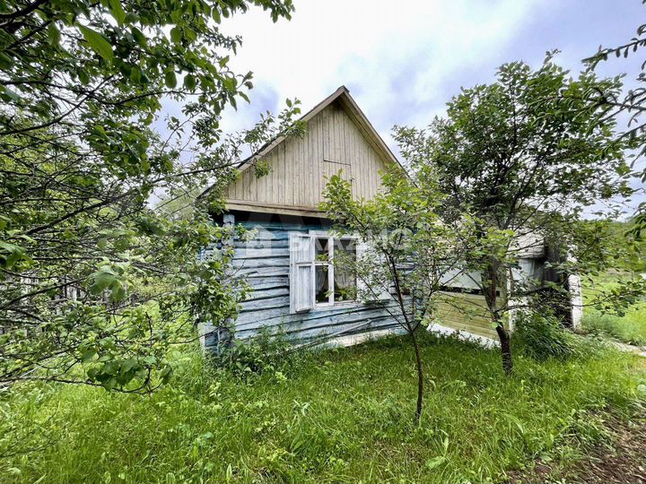 Дом 35,4 м² на участке 11 сот.