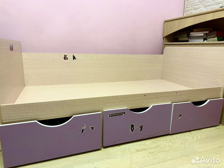 Кровать детская