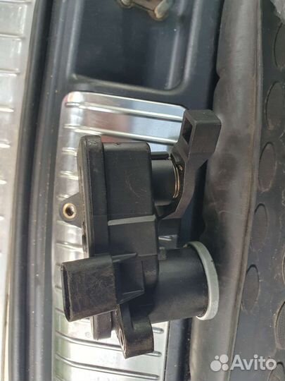 Сервопривод впускного коллектора Mercedes Om642