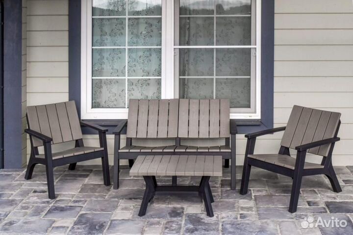 Комплект пластиковой мебели sukk loft 4