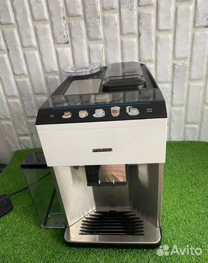 Кофемашина Siemens EQ.500 Integral (TQ507R02)