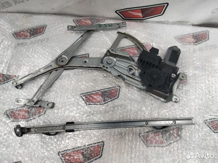 Стеклоподъемник передний правый Опель Астра Н