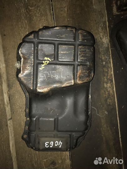 Масляный поддон двигателя Mitsubishi Delica P27V