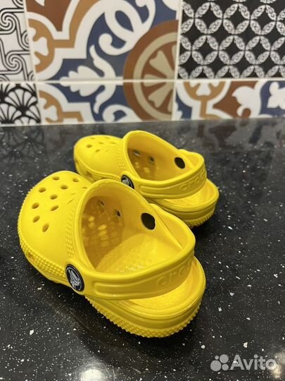 Сандали crocs c7 детские оригинал