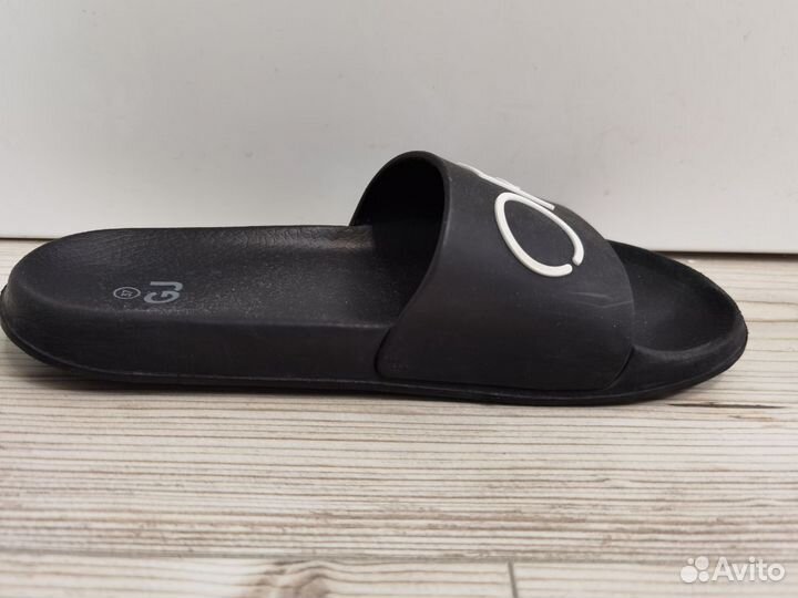 Сланцы детские тапочки для пляжа 37 размер