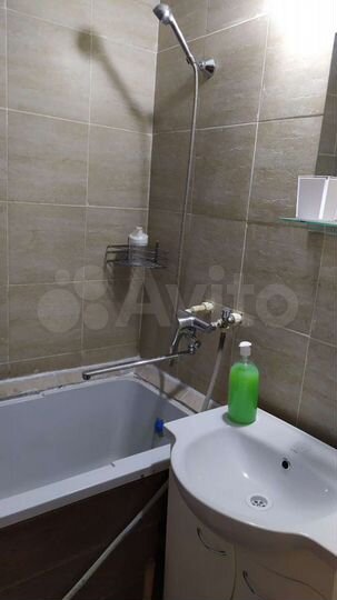 2-к. квартира, 50 м², 2/10 эт.