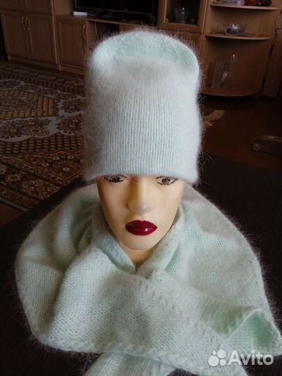 Комплект шапка и бактус пряжа пух норки