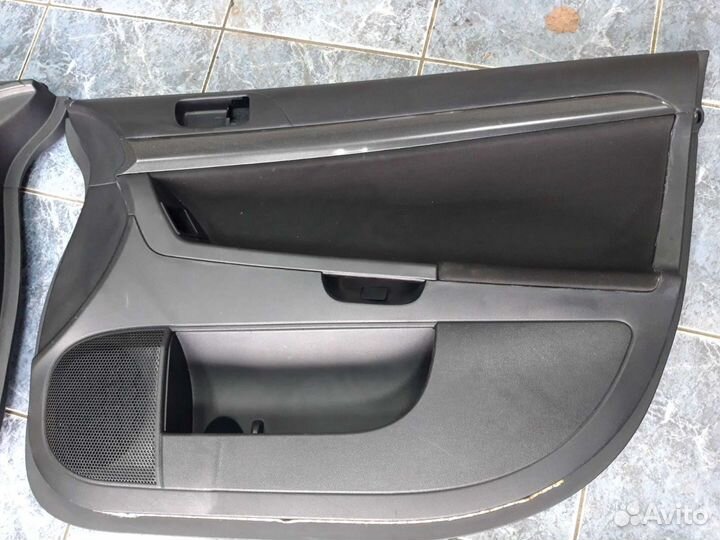 Дверные обшивки митсубиси лансер 10