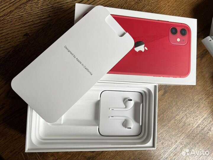 Оригинальные наушники iPhone 11 red 128gb