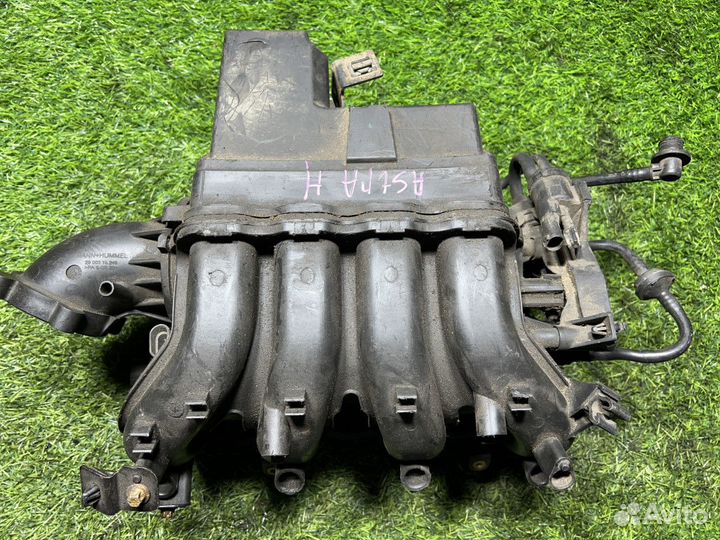 Коллектор впускной Opel Astra (H) III