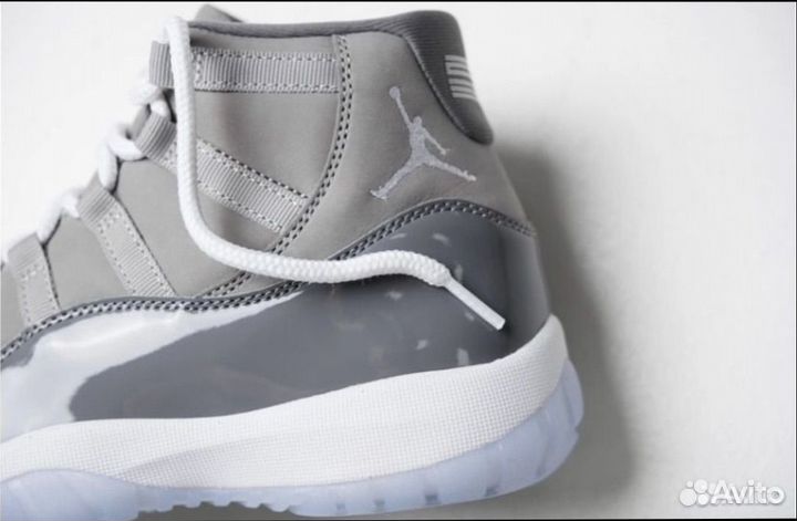 Nike Air Jordan 11 cool grey