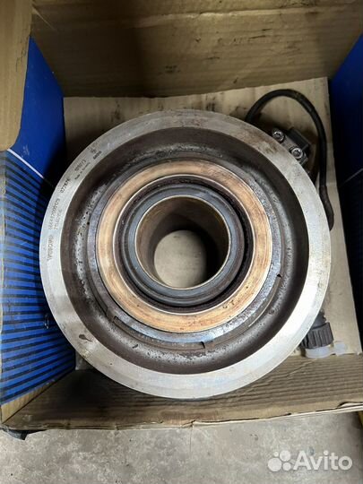 Выжимной с пгу, корзина сцепления volvo