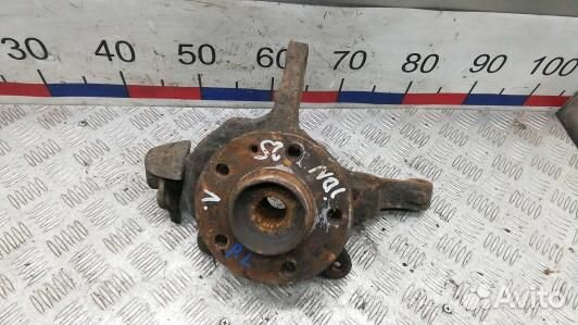 Ступица передняя правая opel vivaro (JDN25N901)