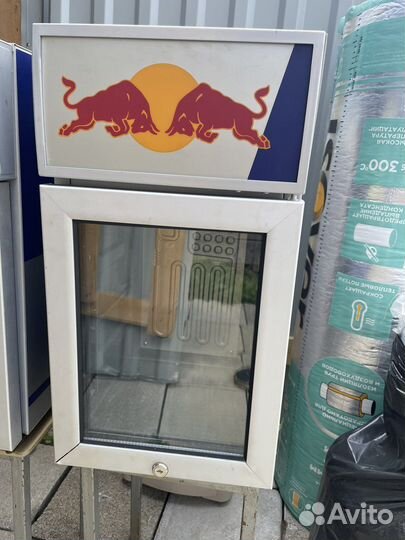 Минихолодильник red bull