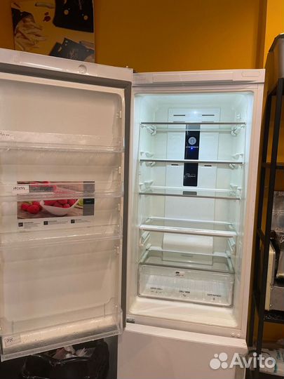 Холодильник hotpoint ariston бу no frost