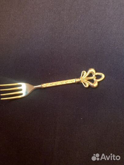 Набор вилок и ложек для кофе и десерта